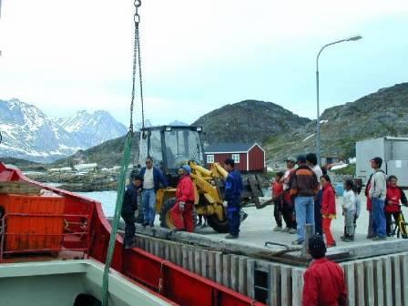 Kap dan under losning.af M/S Ejener Mikkelsen 1989 (lånt foto)